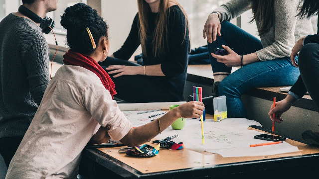 Faire partie d'une association étudiante : utile pour trouver un job ?